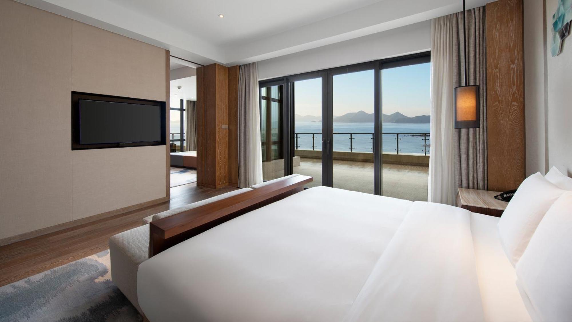 Crowne Plaza Ningbo Xiangshan Sea View By Ihg Exterior photo