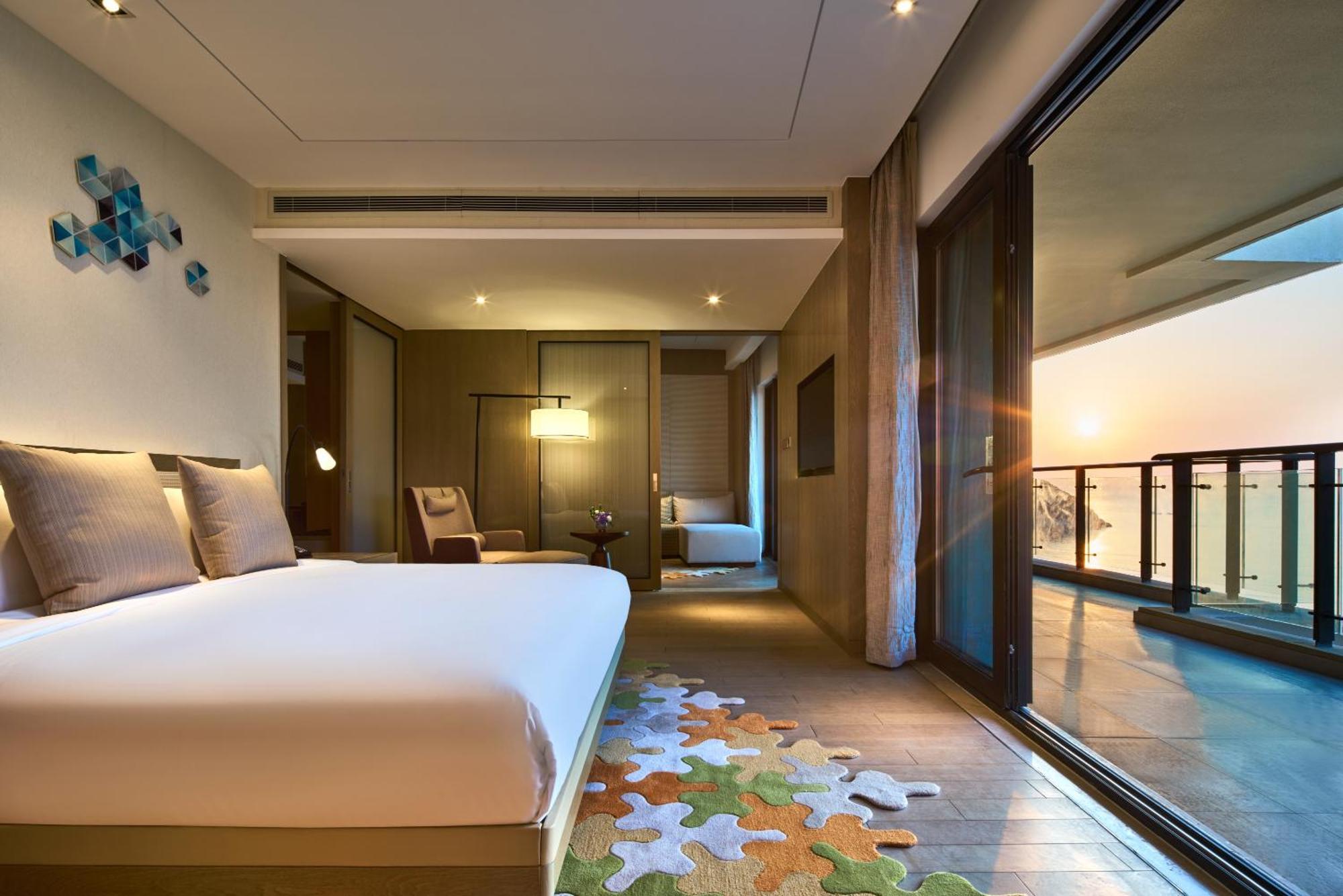 Crowne Plaza Ningbo Xiangshan Sea View By Ihg Exterior photo